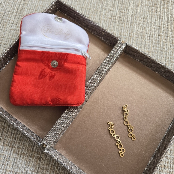 Ben Bridge 18k Gold Circle Drop Earrings - Picture 4 of 10